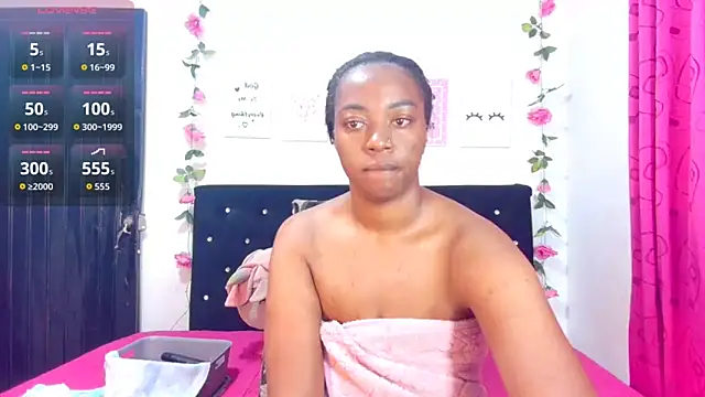 Snapshot of CiaraEbony chatting on March 17, 2026, 8:06 am CiaraEbony online show from March 17, 2026, 8:06 am