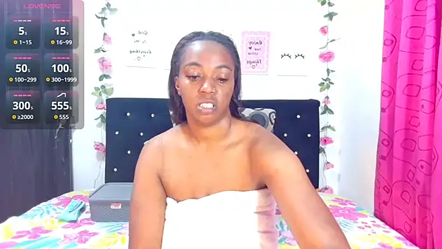 Snapshot of CiaraEbony chatting on March 22, 2026, 10:57 pm CiaraEbony online show from March 22, 2026, 10:57 pm