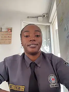 Snapshot of CiaraEbony chatting on April 5, 2026, 8:50 pm CiaraEbony online show from April 5, 2026, 8:50 pm