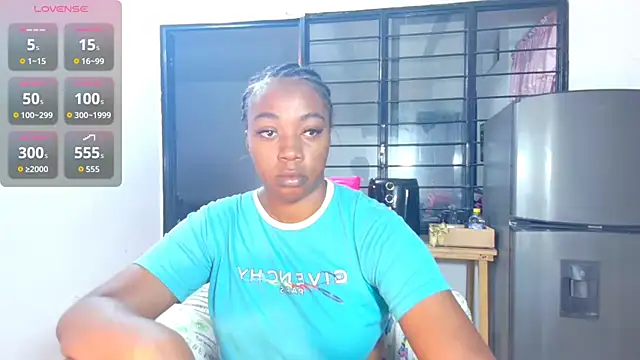 Snapshot of CiaraEbony chatting on April 11, 2026, 2:27 am CiaraEbony online show from April 11, 2026, 2:27 am