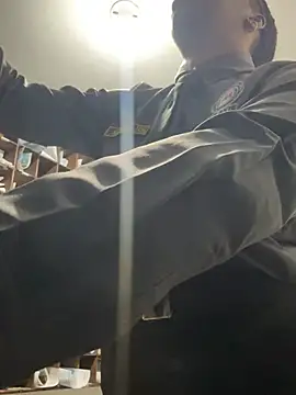 Snapshot of CiaraEbony chatting on April 14, 2026, 11:22 pm CiaraEbony online show from April 14, 2026, 11:22 pm