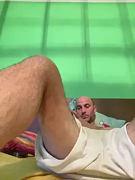 tubfunaske online show from November 30, 2025, 7:18 pm