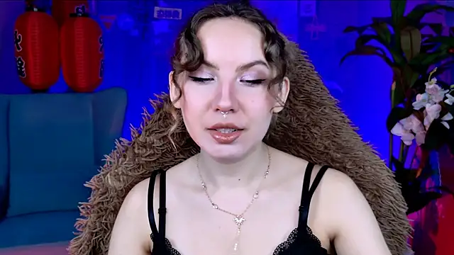 JasmineMilko online show from May 30, 2026, 5:04 am