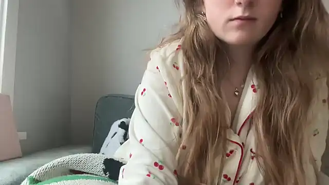 Snapshot of lilsbabyxo chatting on March 27, 2026, 4:18 pm lilsbabyxo online show from March 27, 2026, 4:18 pm