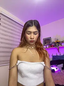 Snapshot of soy_sarah_ chatting on February 18, 2025, 4:16 pm soy sarah online show from February 18, 2025, 4:16 pm