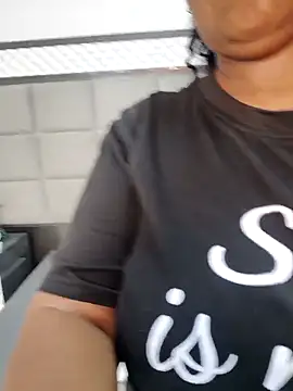 OliviaBurning online show from December 22, 2025, 7:33 pm