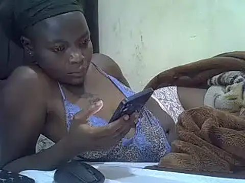 Snapshot of pretty_vivy chatting on March 18, 2025, 5:41 am pretty vivy online show from March 18, 2025, 5:41 am