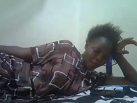 Snapshot of pretty_vivy chatting on December 17, 2025, 7:36 am pretty vivy online show from December 17, 2025, 7:36 am