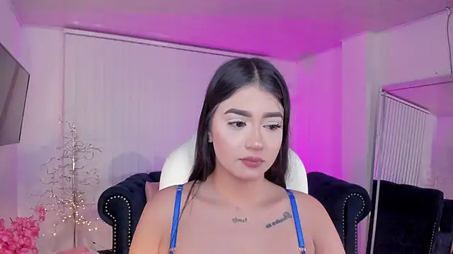 amelie jhons online show from February 24, 2025, 12:20 am