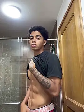 Snapshot of JoanG10 chatting on September 13, 2025, 1:49 am JoanG10 online show from September 13, 2025, 1:49 am