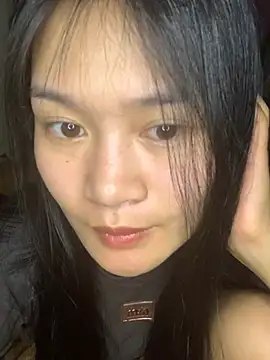 Zeni fer online show from March 14, 2025, 4:40 pm