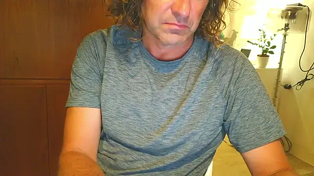 costanza7070 online show from March 5, 2026, 3:46 am