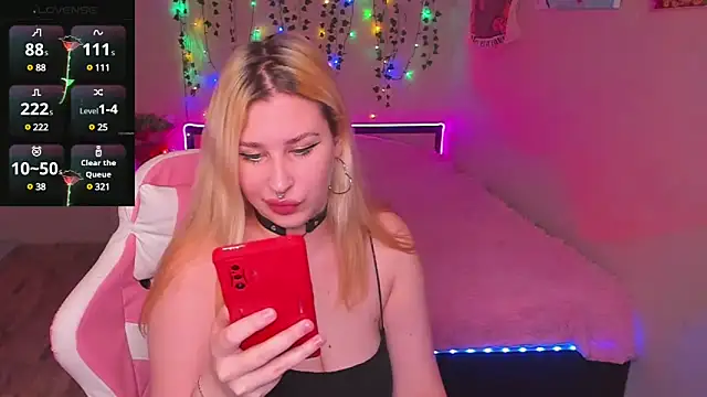 Alice   Rose online show from December 12, 2024, 6:53 pm