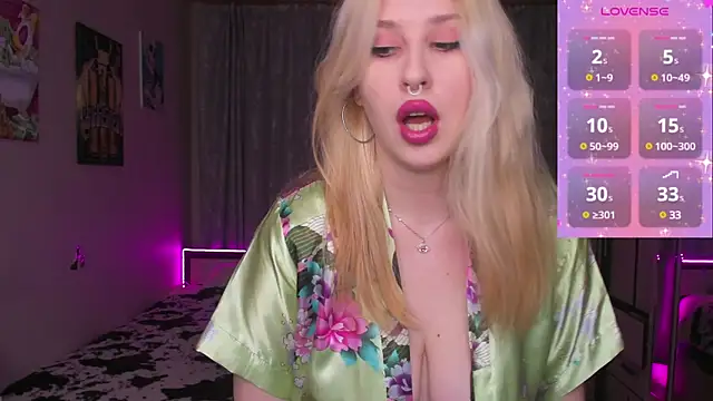 Alice   Rose online show from February 17, 2025, 6:59 pm