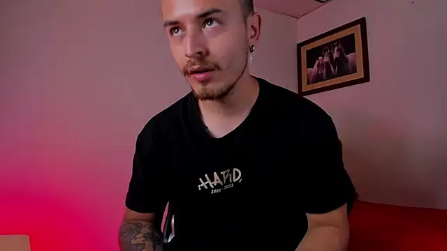 Snapshot of james_connor2 chatting on February 8, 2025, 8:42 pm james connor2 online show from February 8, 2025, 8:42 pm