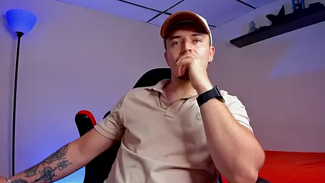 Snapshot of james_connor2 chatting on October 2, 2025, 6:37 pm james connor2 online show from October 2, 2025, 6:37 pm