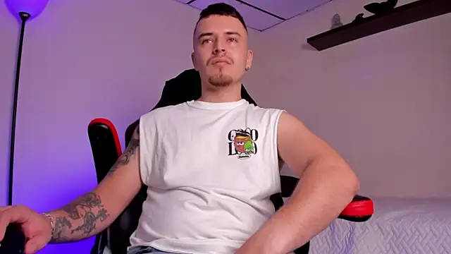 Snapshot of james_connor2 chatting on November 12, 2025, 6:52 pm james connor2 online show from November 12, 2025, 6:52 pm