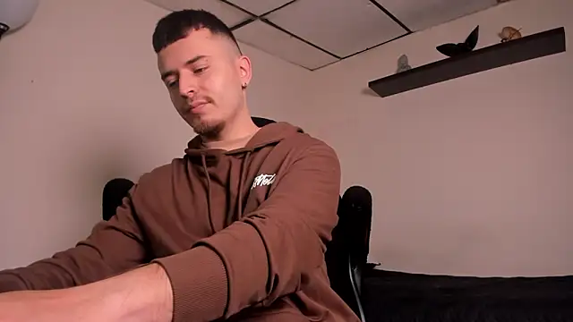 Snapshot of james_connor2 chatting on December 20, 2025, 6:48 pm james connor2 online show from December 20, 2025, 6:48 pm