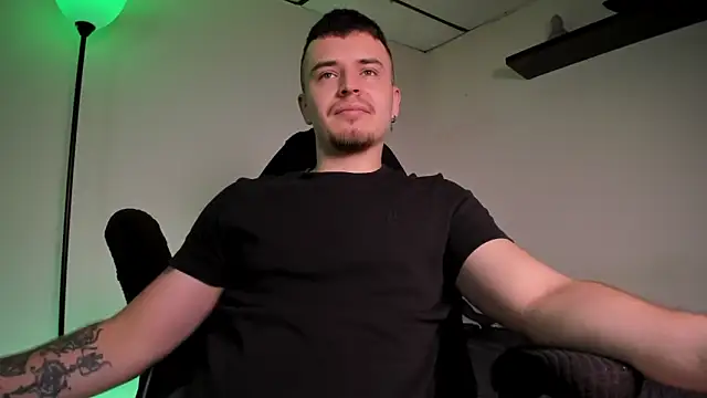 Snapshot of james_connor2 chatting on February 9, 2026, 6:45 pm james connor2 online show from February 9, 2026, 6:45 pm