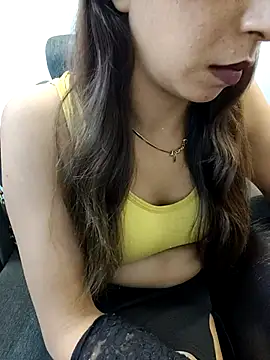 Snapshot of sexy-mohini chatting on April 22, 2026, 2:18 pm sexy-mohini online show from April 22, 2026, 2:18 pm