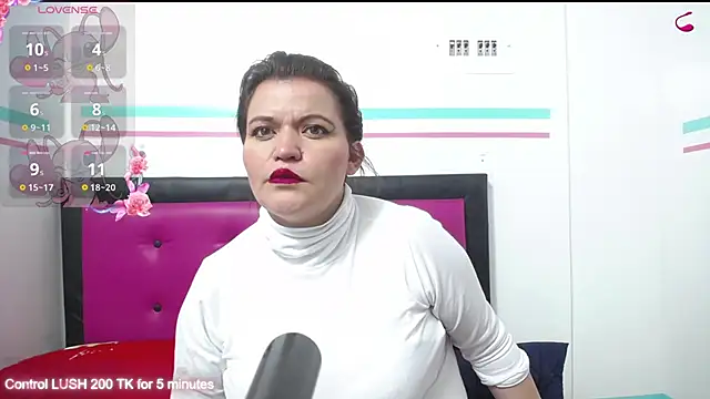 kambelroche online show from October 5, 2025, 12:03 pm