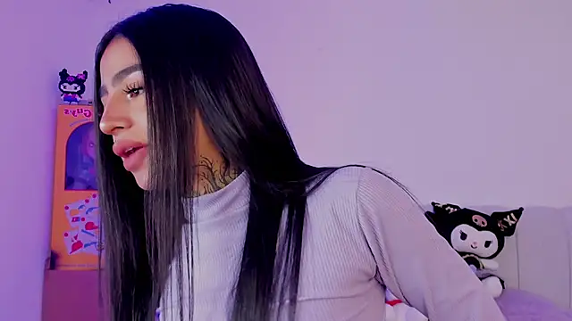 Snapshot of shadowcatt_ chatting on November 3, 2025, 5:03 pm shadowcatt online show from November 3, 2025, 5:03 pm