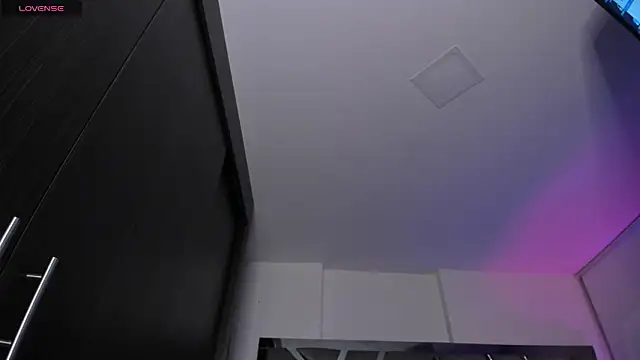 samaay07  online show from October 24, 2025, 3:03 am