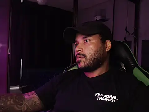 Snapshot of Ale_Mineiro chatting on March 6, 2026, 11:06 am Ale Mineiro online show from March 6, 2026, 11:06 am