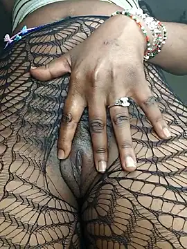 Snapshot of Pretty_tiffany chatting on January 18, 2026, 4:44 pm Pretty tiffany online show from January 18, 2026, 4:44 pm