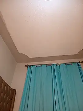 Snapshot of Pretty_tiffany chatting on February 19, 2026, 5:14 am Pretty tiffany online show from February 19, 2026, 5:14 am