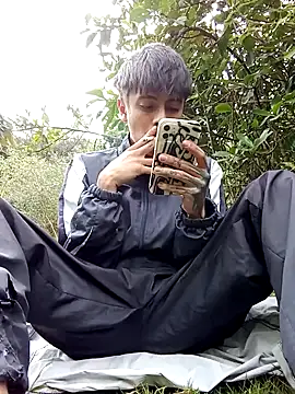 Snapshot of Cuervo_maniaco chatting on September 18, 2025, 6:54 pm Cuervo maniaco online show from September 18, 2025, 6:54 pm