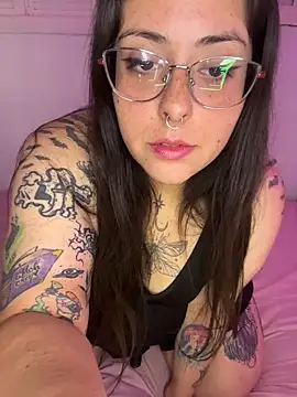 Mizztikaa online show from March 7, 2026, 3:42 pm