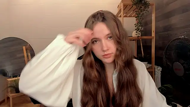 MaryannSoftt online show from September 23, 2025, 3:59 pm