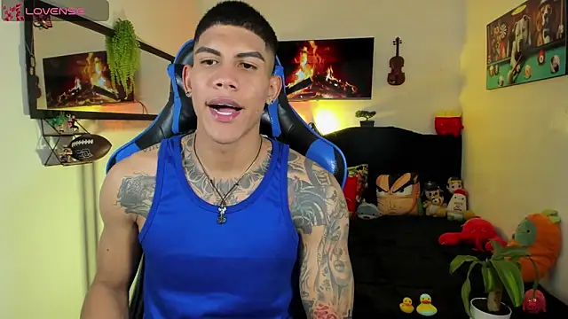 Damian latinxxx online show from May 15, 2026, 3:13 am