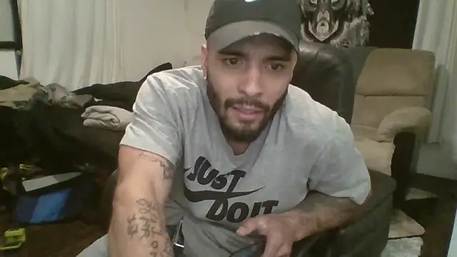 Snapshot of JohnnyDeep187 chatting on February 16, 2025, 6:54 am JohnnyDeep187 online show from February 16, 2025, 6:54 am