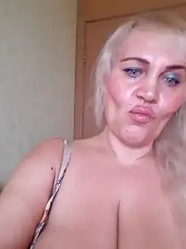 IsabellaBoni online show from January 23, 2025, 9:08 am