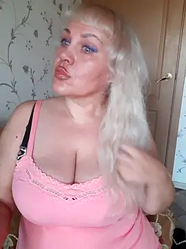 IsabellaBoni online show from November 16, 2025, 7:25 am