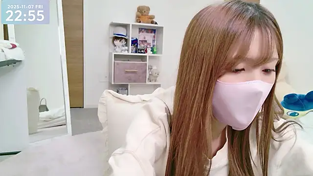 -SHINON- online show from November 7, 2025, 1:55 pm