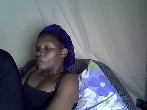 Snapshot of Sweet_serah chatting on April 10, 2026, 8:30 am Sweet serah online show from April 10, 2026, 8:30 am