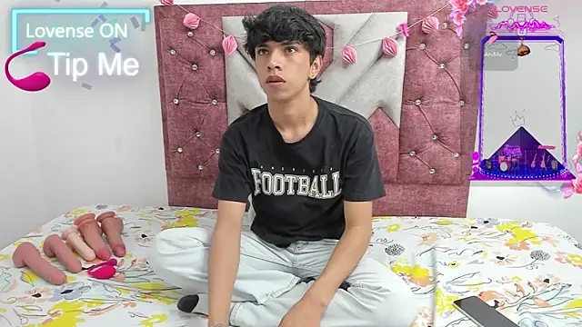 Santy carrington online show from March 4, 2025, 9:11 pm