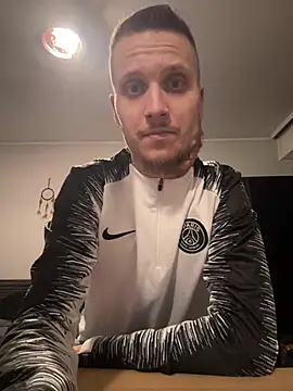 BWC69 69 69 online show from December 28, 2024, 7:54 pm