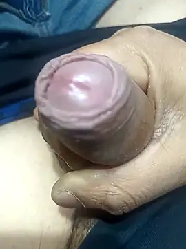 Snapshot of franko1987 chatting on March 21, 2025, 4:49 am franko1987 online show from March 21, 2025, 4:49 am