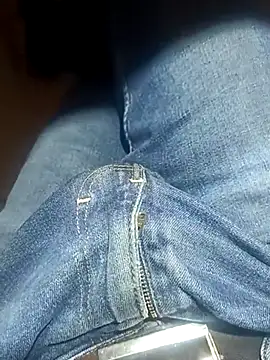 Snapshot of franko1987 chatting on March 21, 2025, 1:34 pm franko1987 online show from March 21, 2025, 1:34 pm