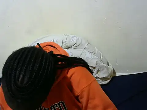 Snapshot of Thicky_kyla chatting on December 15, 2025, 3:16 pm Thicky kyla online show from December 15, 2025, 3:16 pm