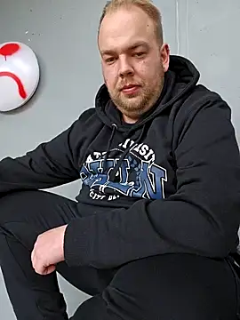 PupW0lfy online show from January 9, 2025, 11:36 am