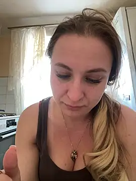 Snapshot of OlgaBuzzz chatting on January 11, 2026, 6:07 am OlgaBuzzz online show from January 11, 2026, 6:07 am