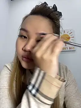 Odette68 online show from December 4, 2025, 1:26 am