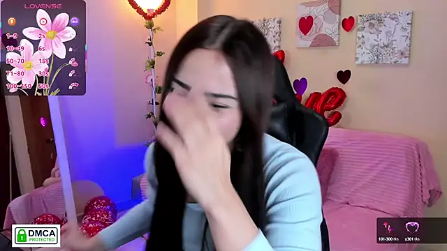 Veronica isaza   online show from February 18, 2025, 6:47 pm