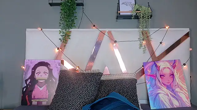 AmbarHills 1 online show from April 9, 2026, 11:37 am