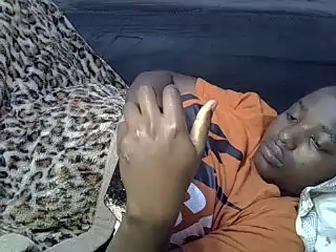 sweet gal01 online show from December 5, 2024, 3:26 am